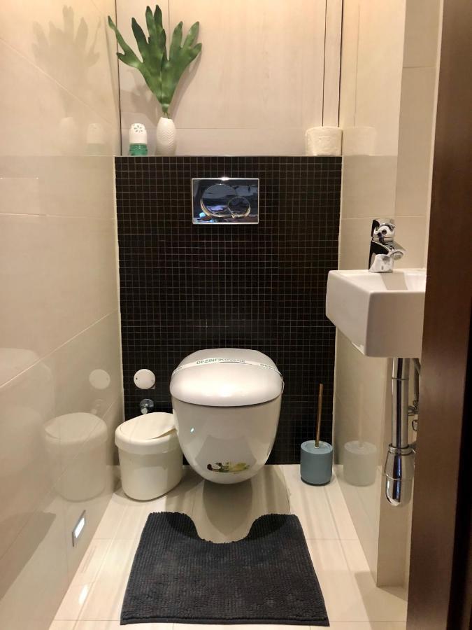 Apartman Suzanne Banska Bystrica Ngoại thất bức ảnh